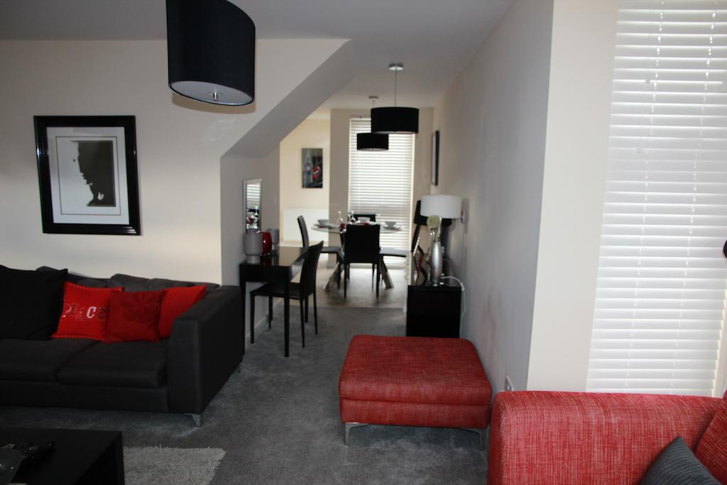 Sweet Homes Manchester Bilik gambar